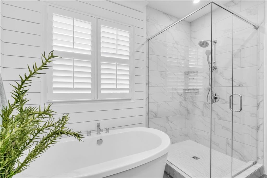 4524 Atley Woods Drive SE