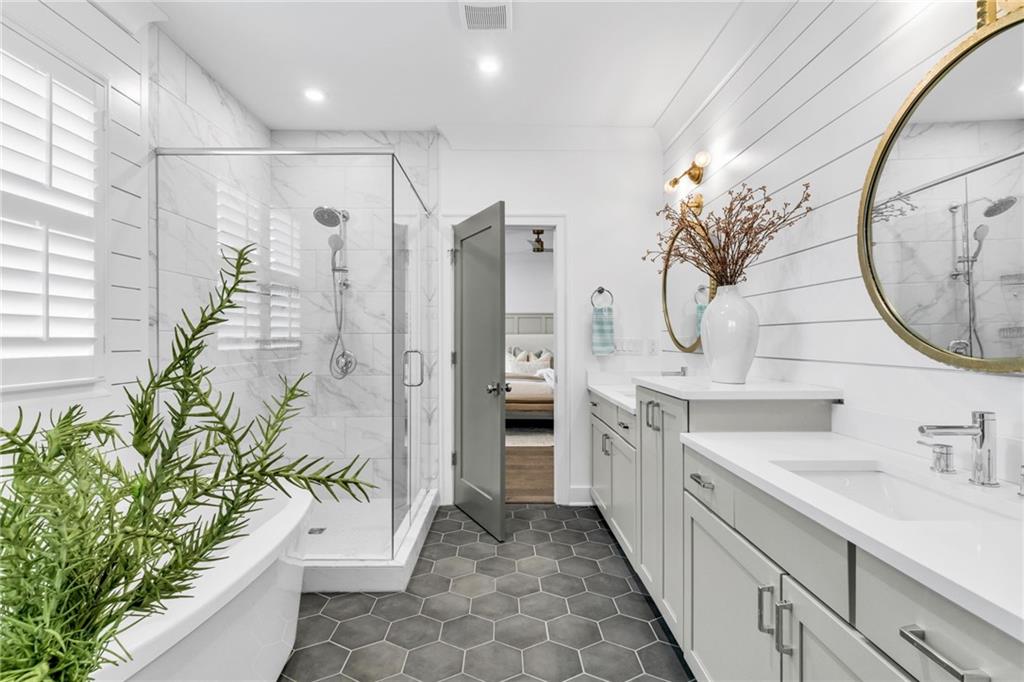 4524 Atley Woods Drive SE