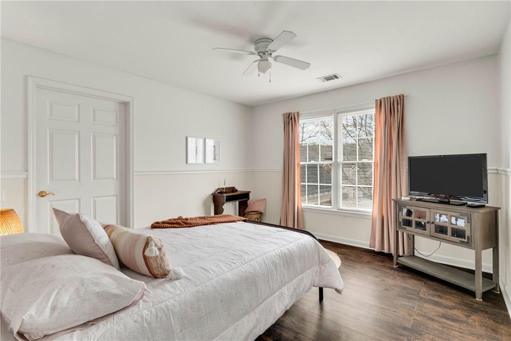 1109 Bowerie