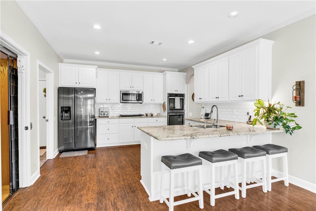 1109 Bowerie