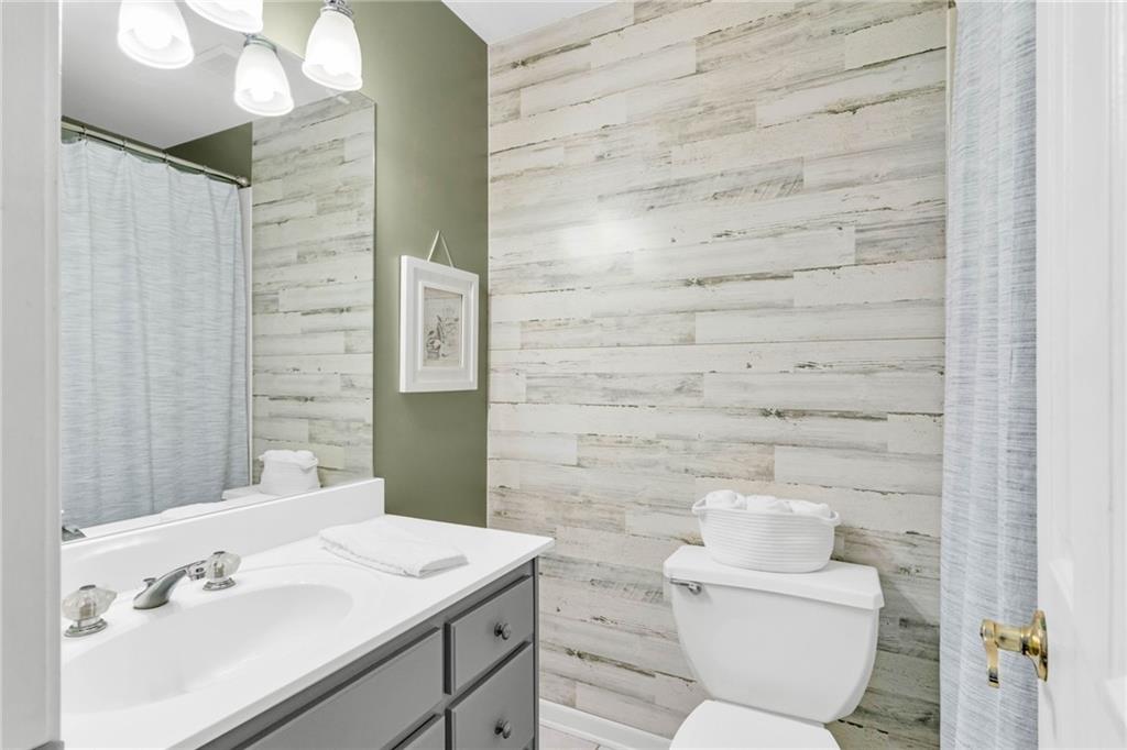 1109 Bowerie