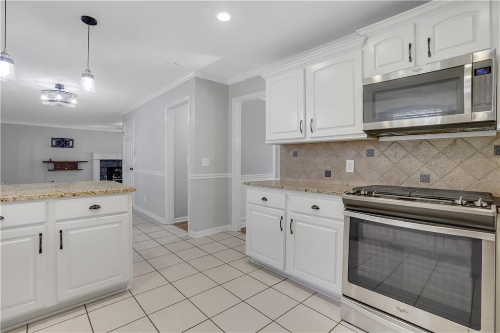 6049 Wyndham Woods Drive