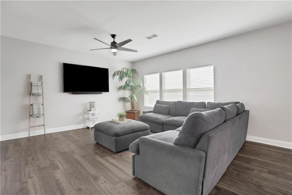 45 Broadstone Boulevard