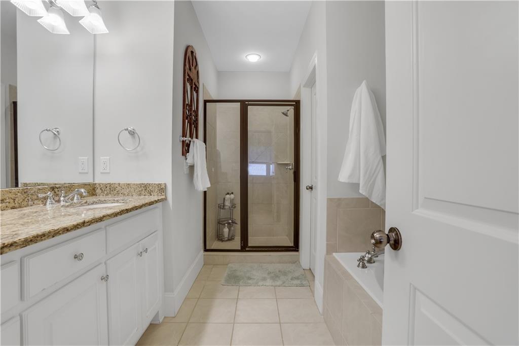 1542 Ridenour Parkway NW