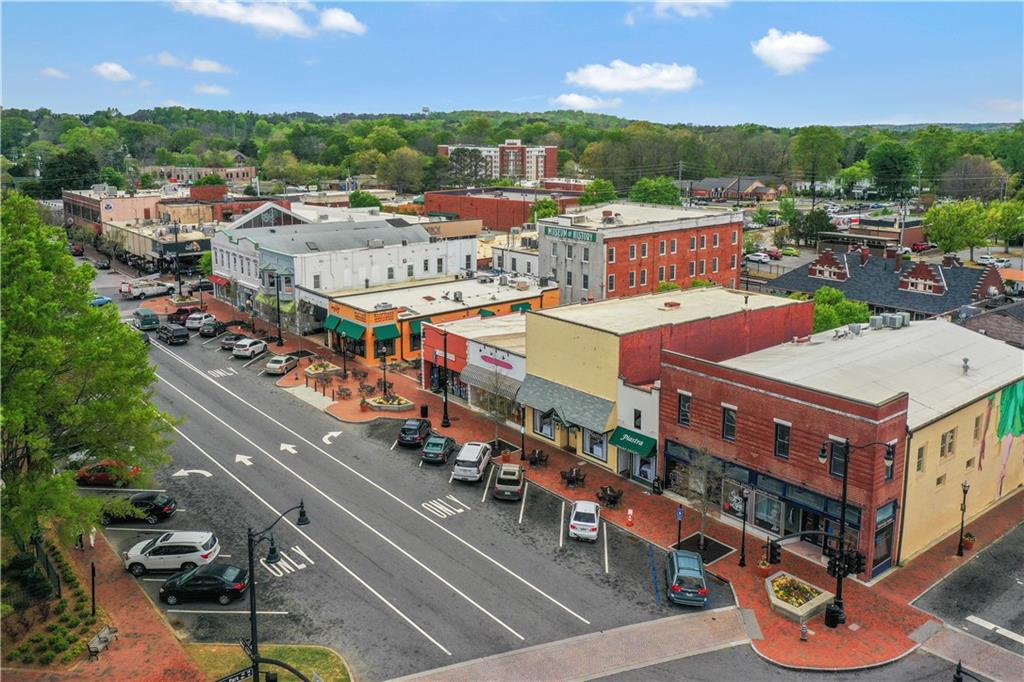 1542 Ridenour Parkway NW