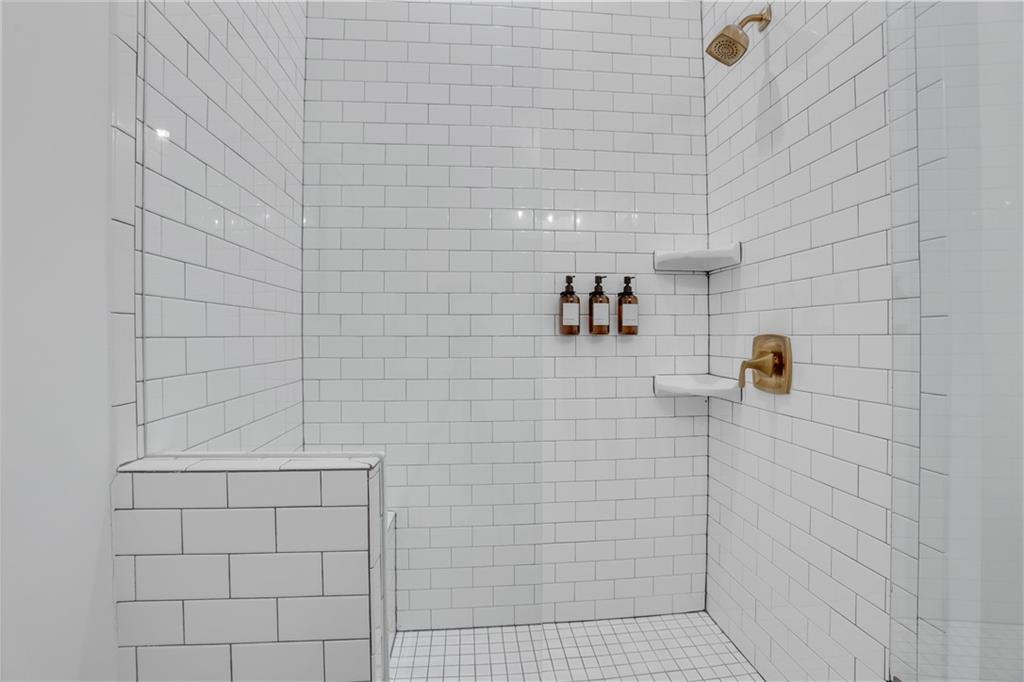 2356 Tilbury Drive