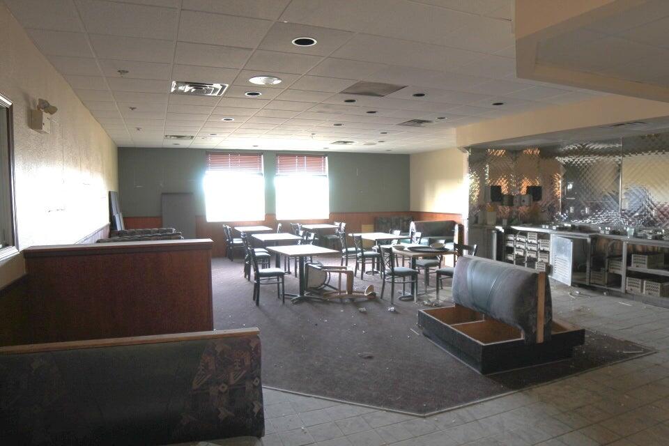 3404 E Route 66 Boulevard