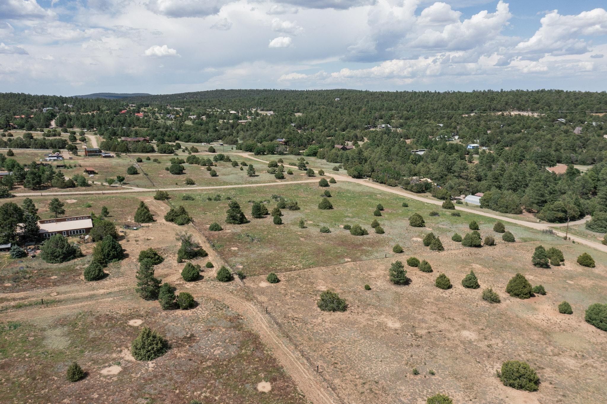 25 MOCKINGBIRD HILL Road