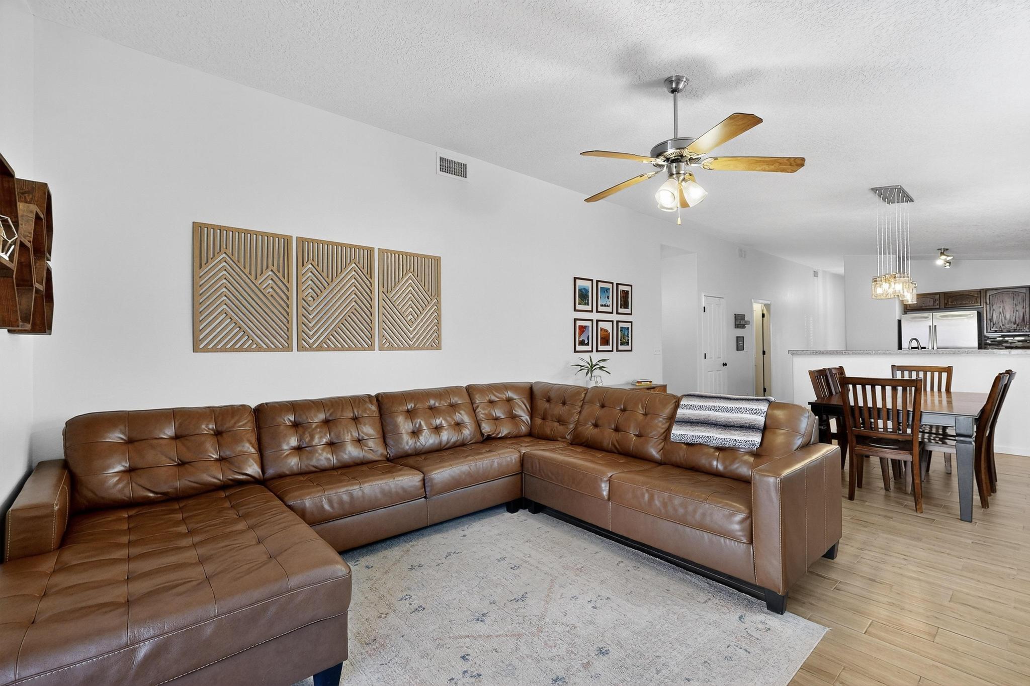 329 Minturn Loop NE