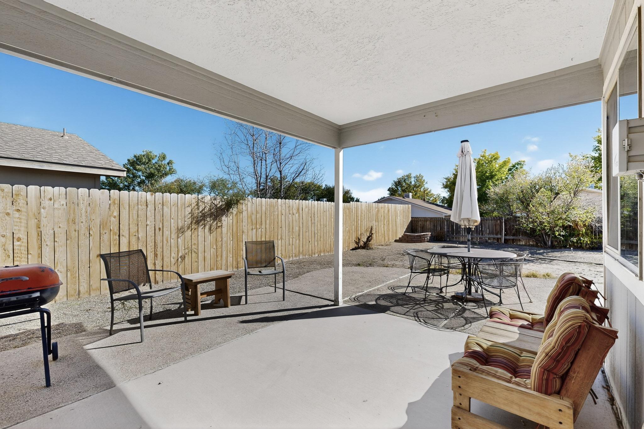 924 Perry Meadows Drive NE