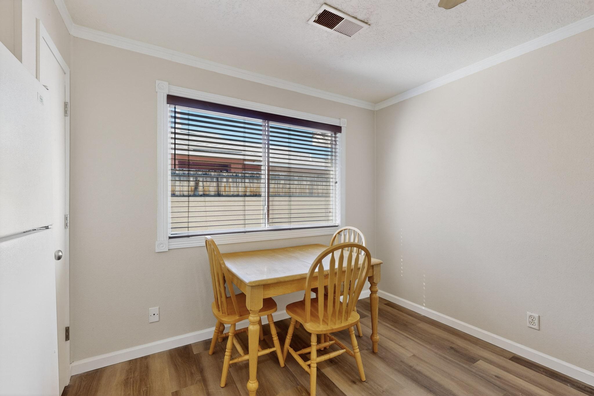 924 Perry Meadows Drive NE