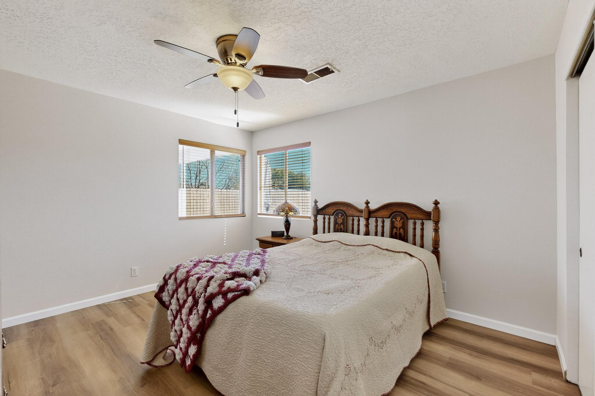 924 Perry Meadows Drive NE