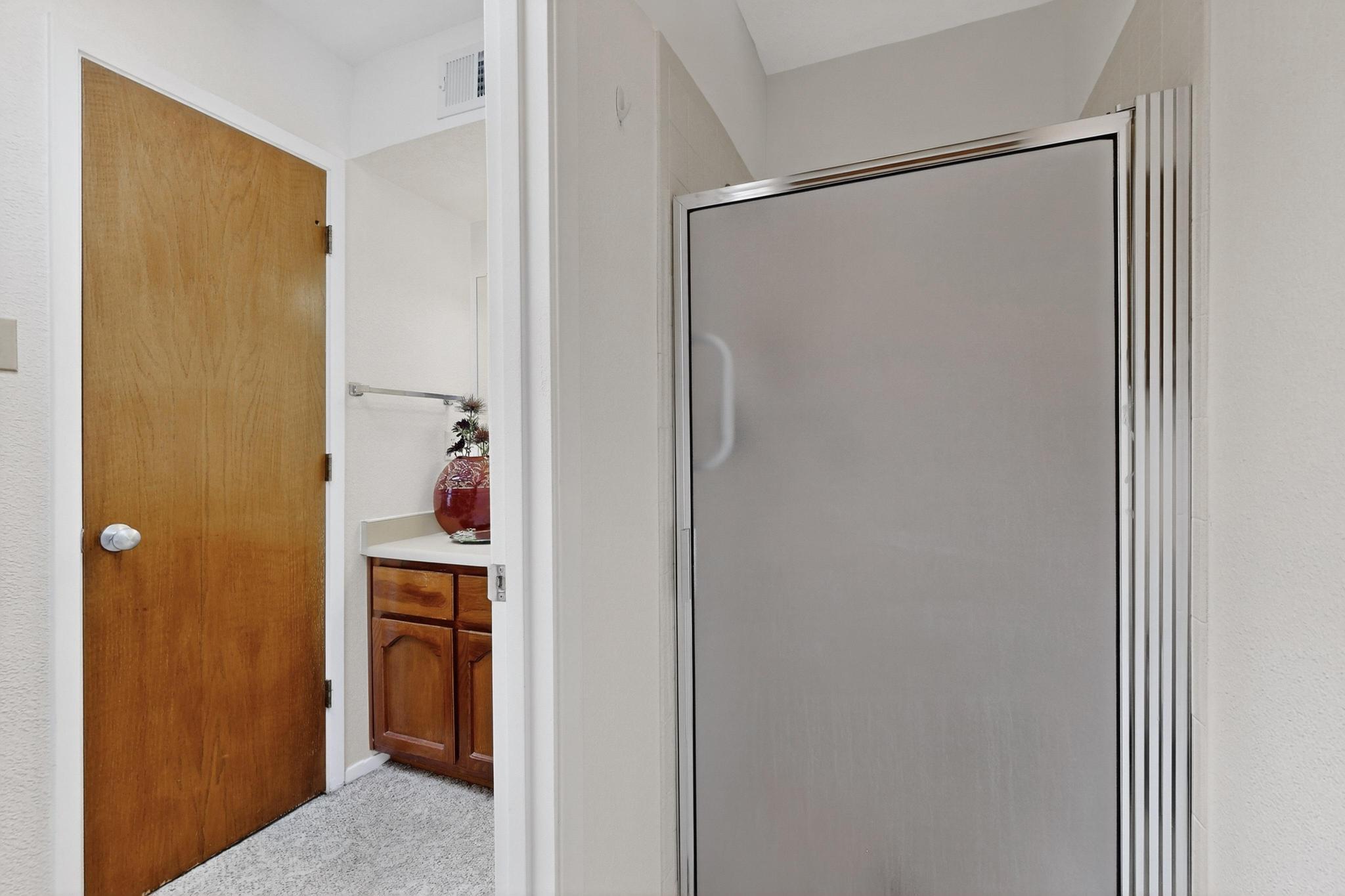 8320 Parrot Run Road NE