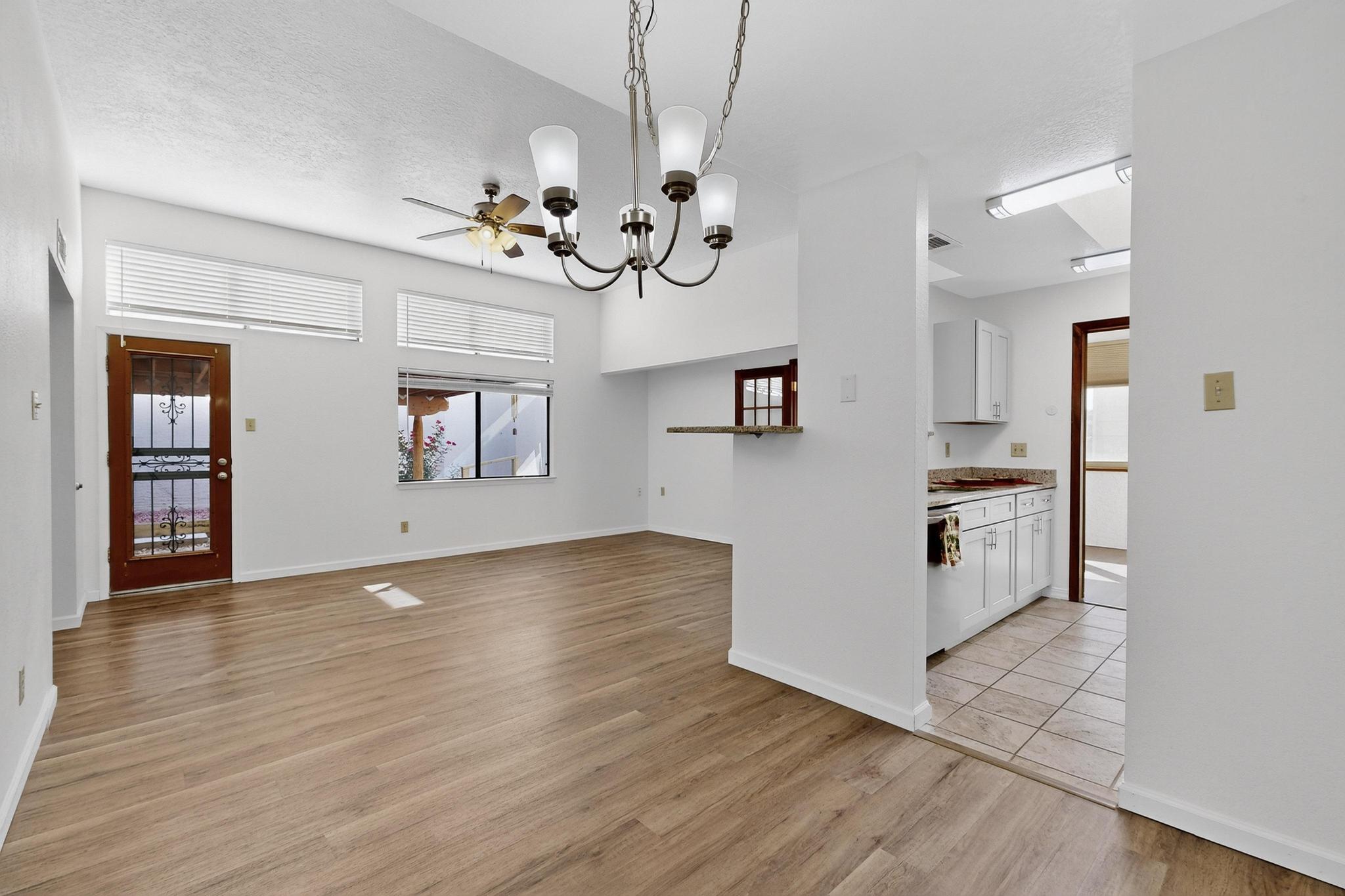 8320 Parrot Run Road NE