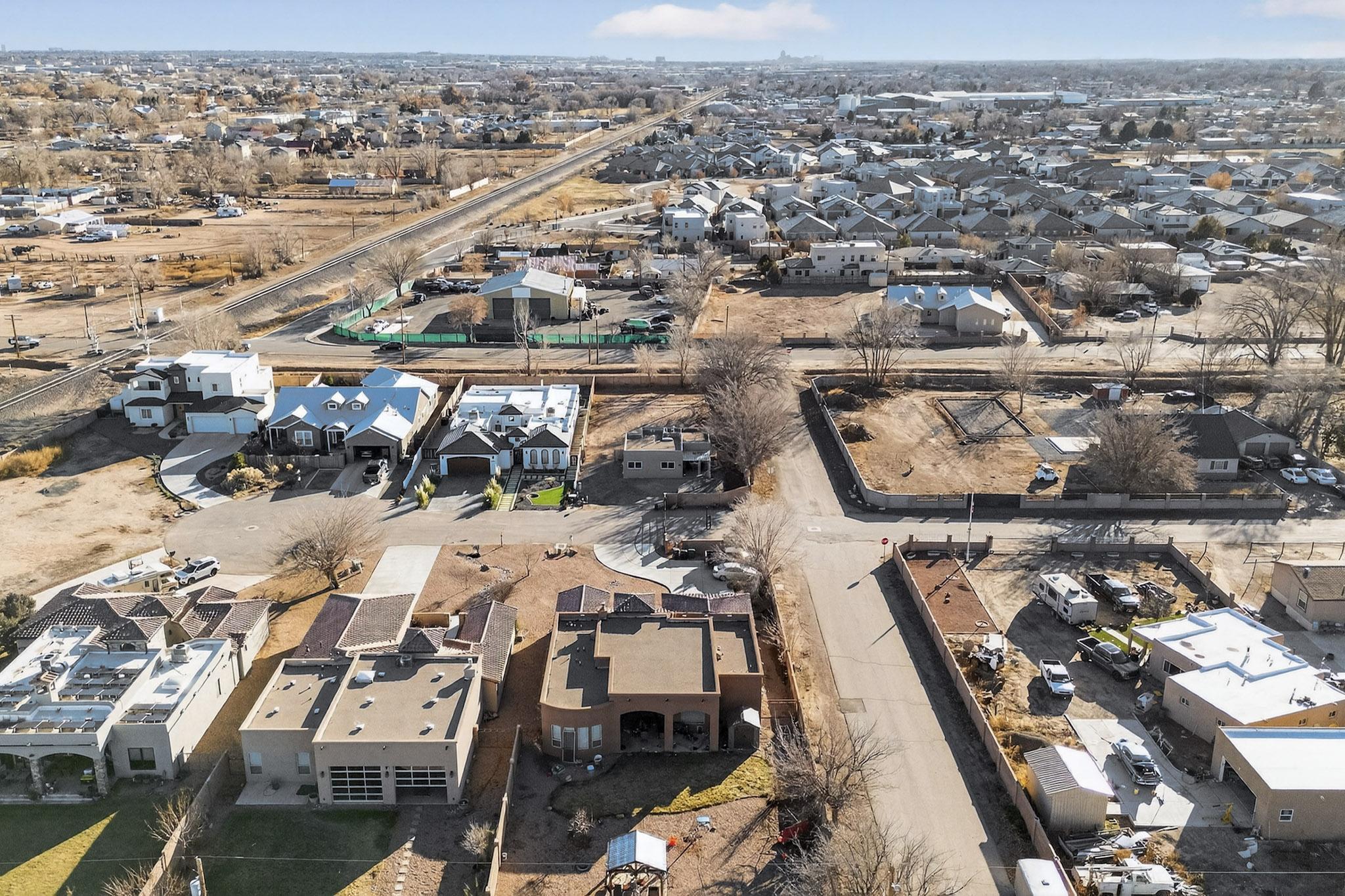 98 Rancho Pequenos Way NW