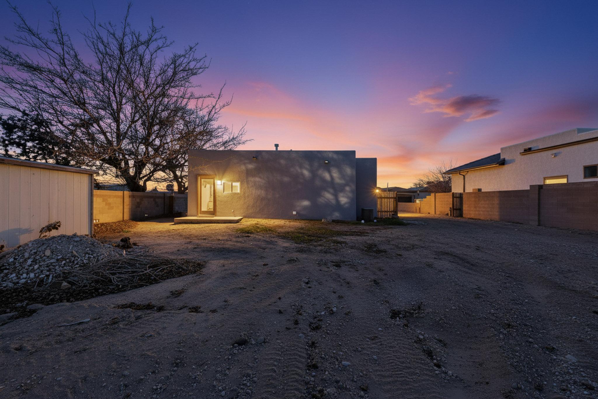 98 Rancho Pequenos Way NW