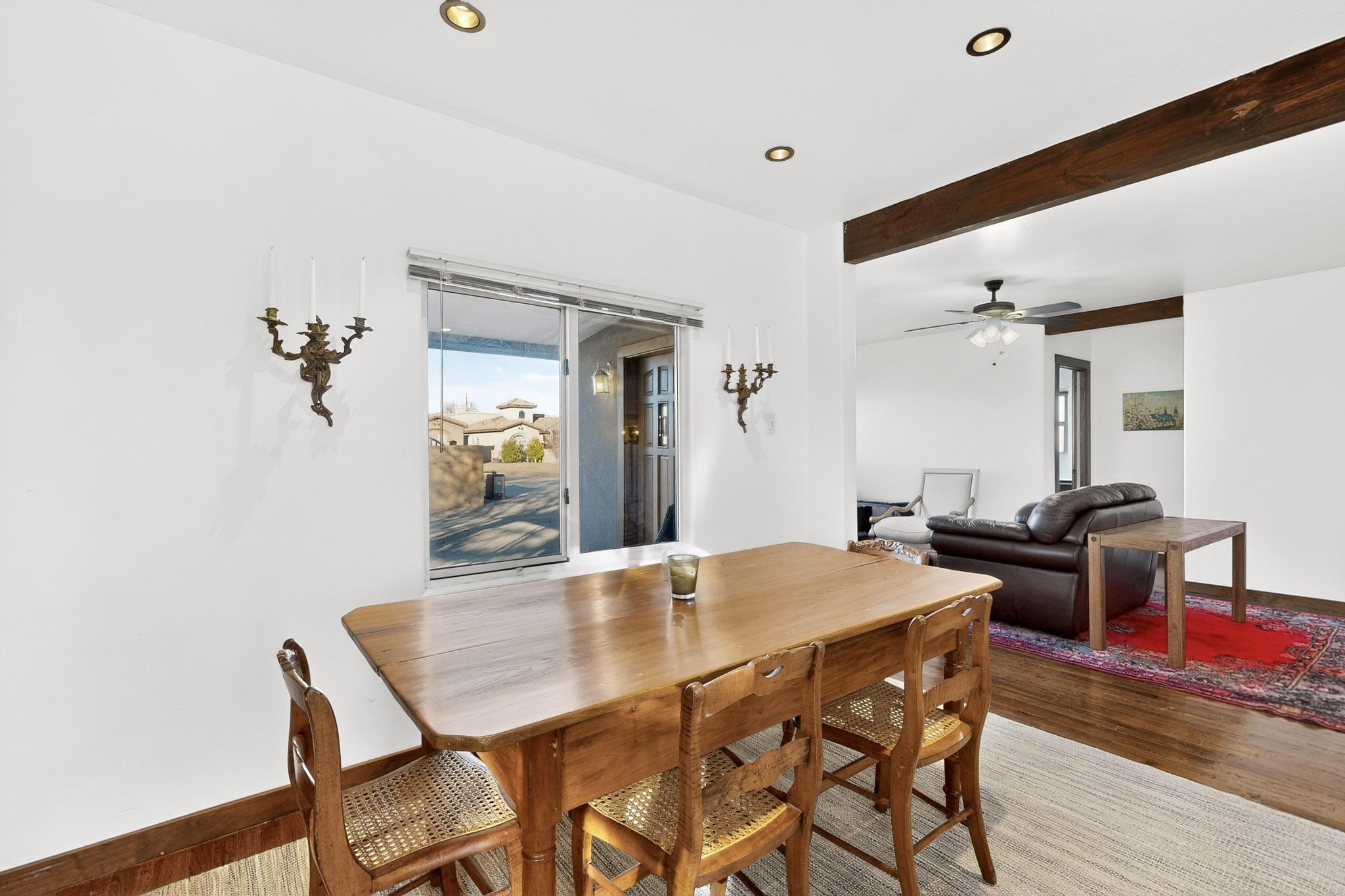 98 Rancho Pequenos Way NW