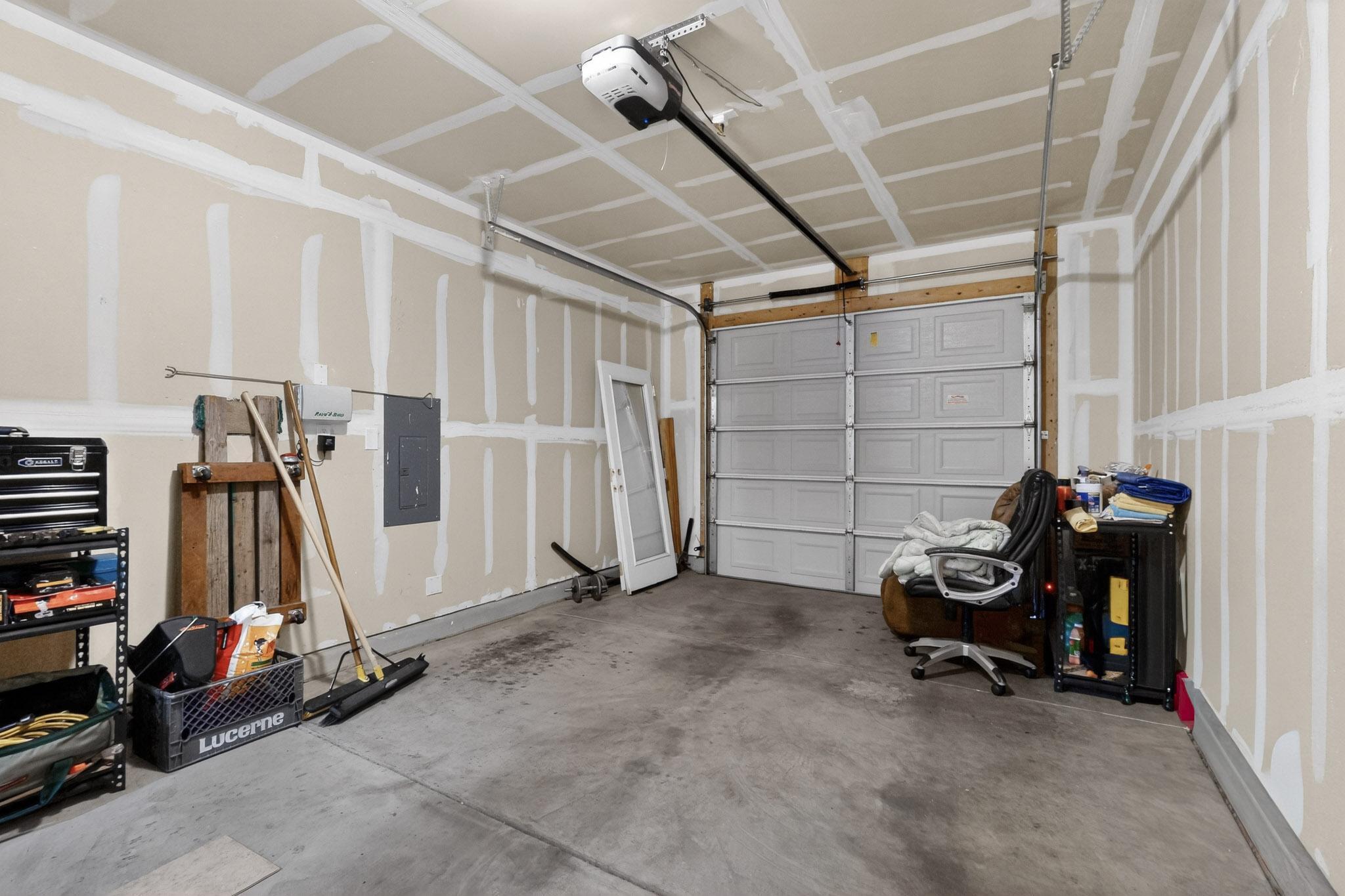 920 Sellers Drive NE