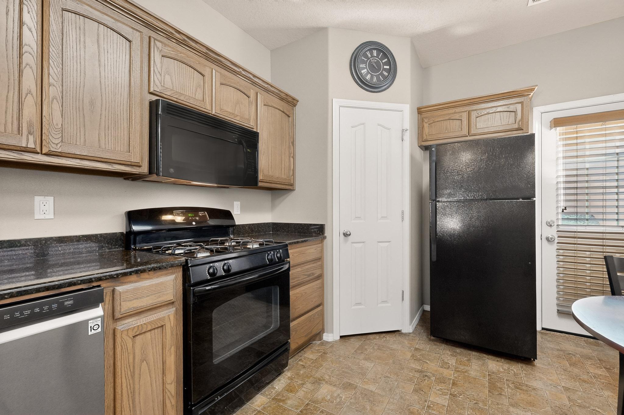 920 Sellers Drive NE