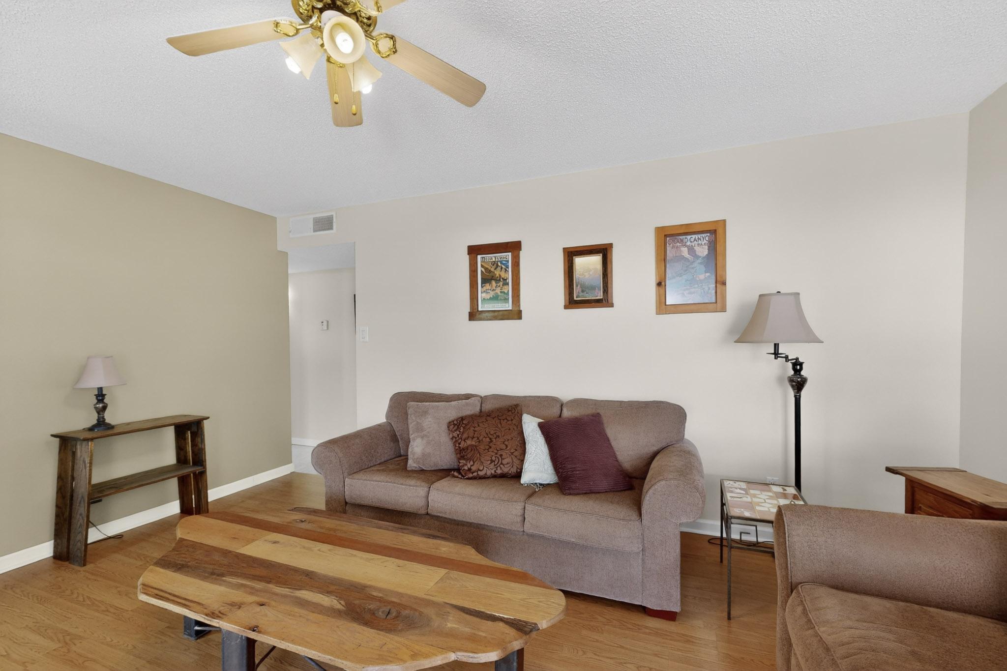 8112 San Francisco Road NE