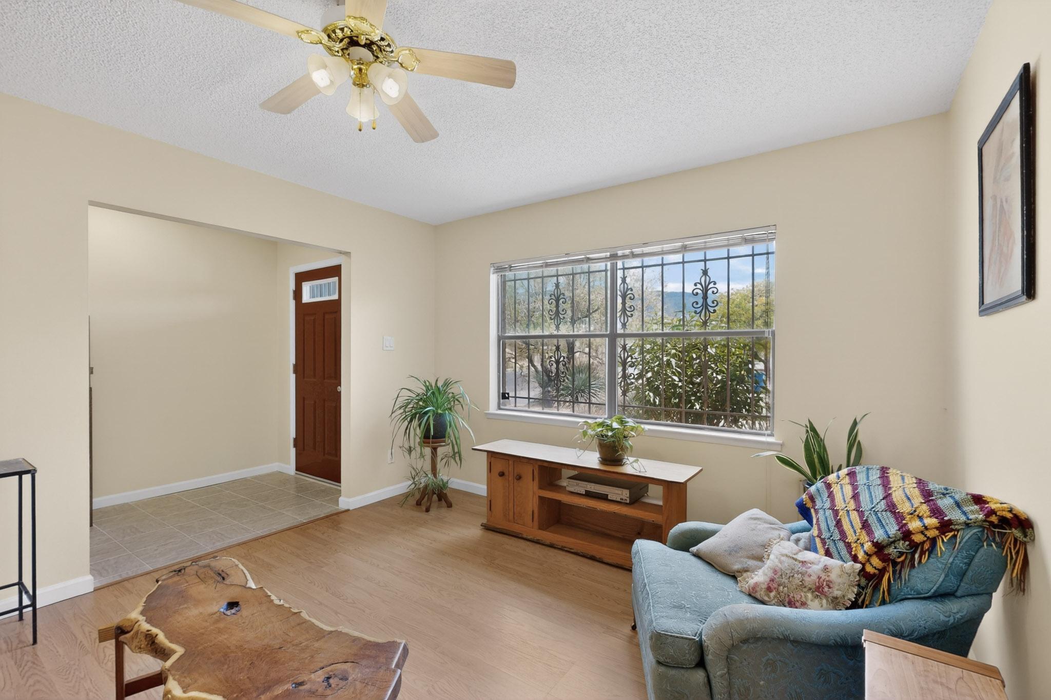 8112 San Francisco Road NE