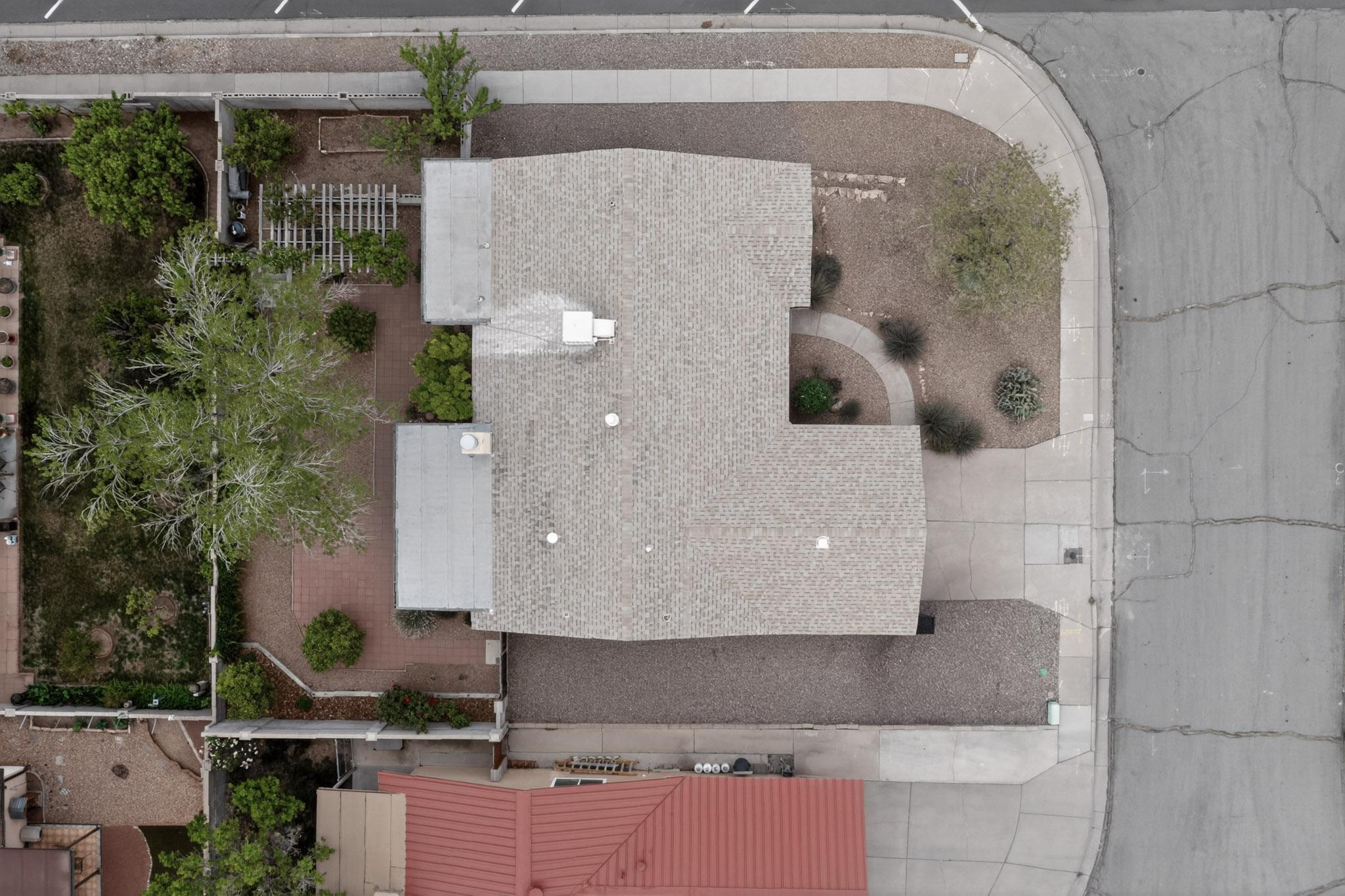 8112 San Francisco Road NE