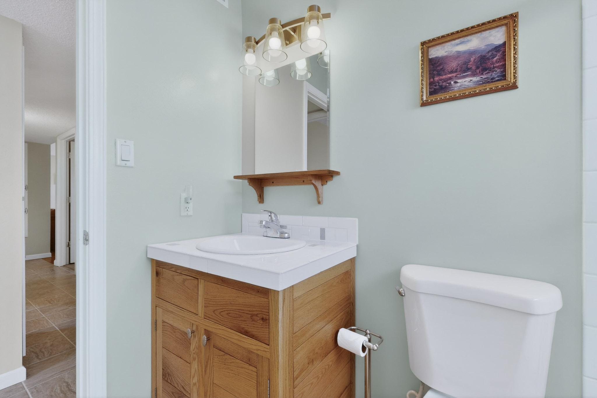 8112 San Francisco Road NE