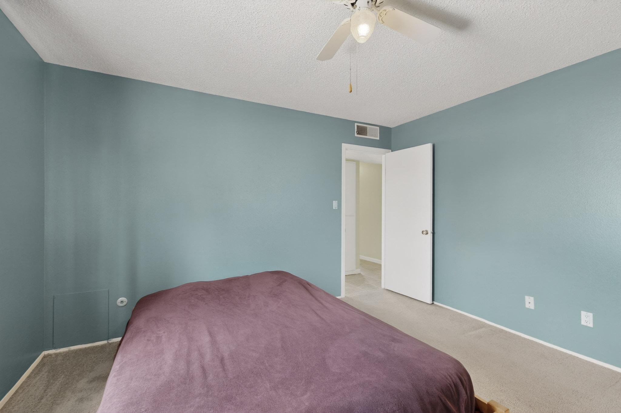 8112 San Francisco Road NE