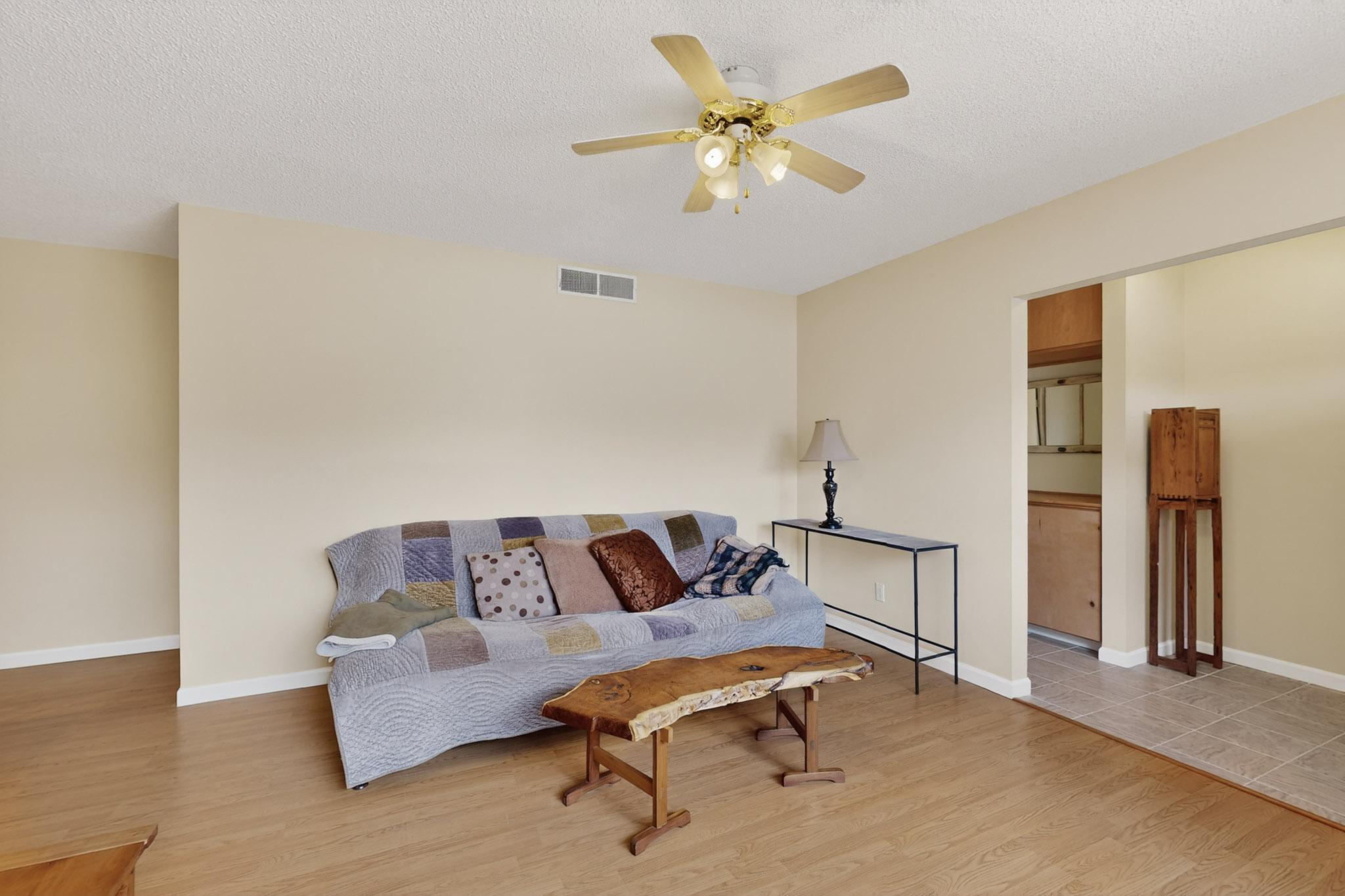 8112 San Francisco Road NE