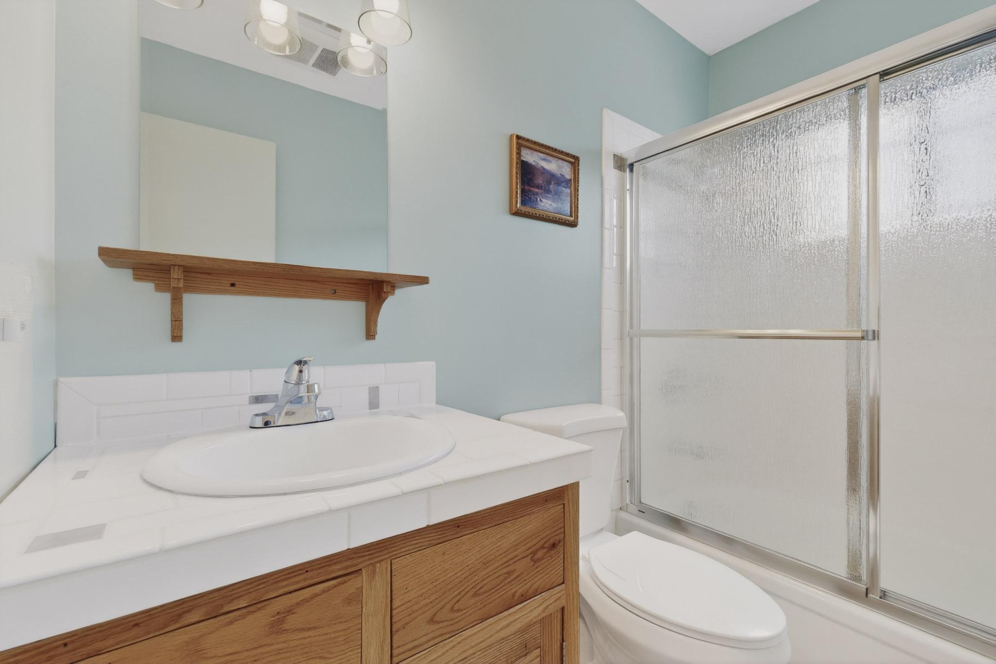 8112 San Francisco Road NE