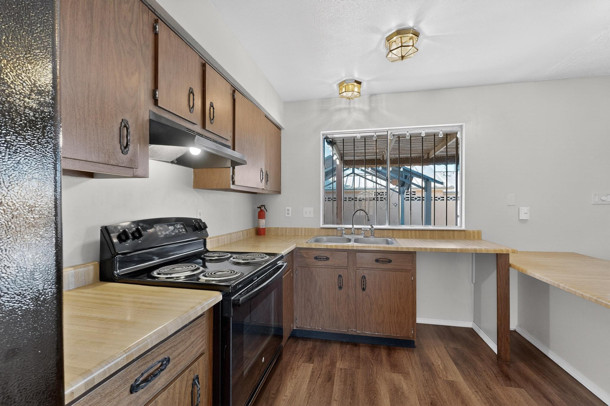 7308 Aladdin Court NW