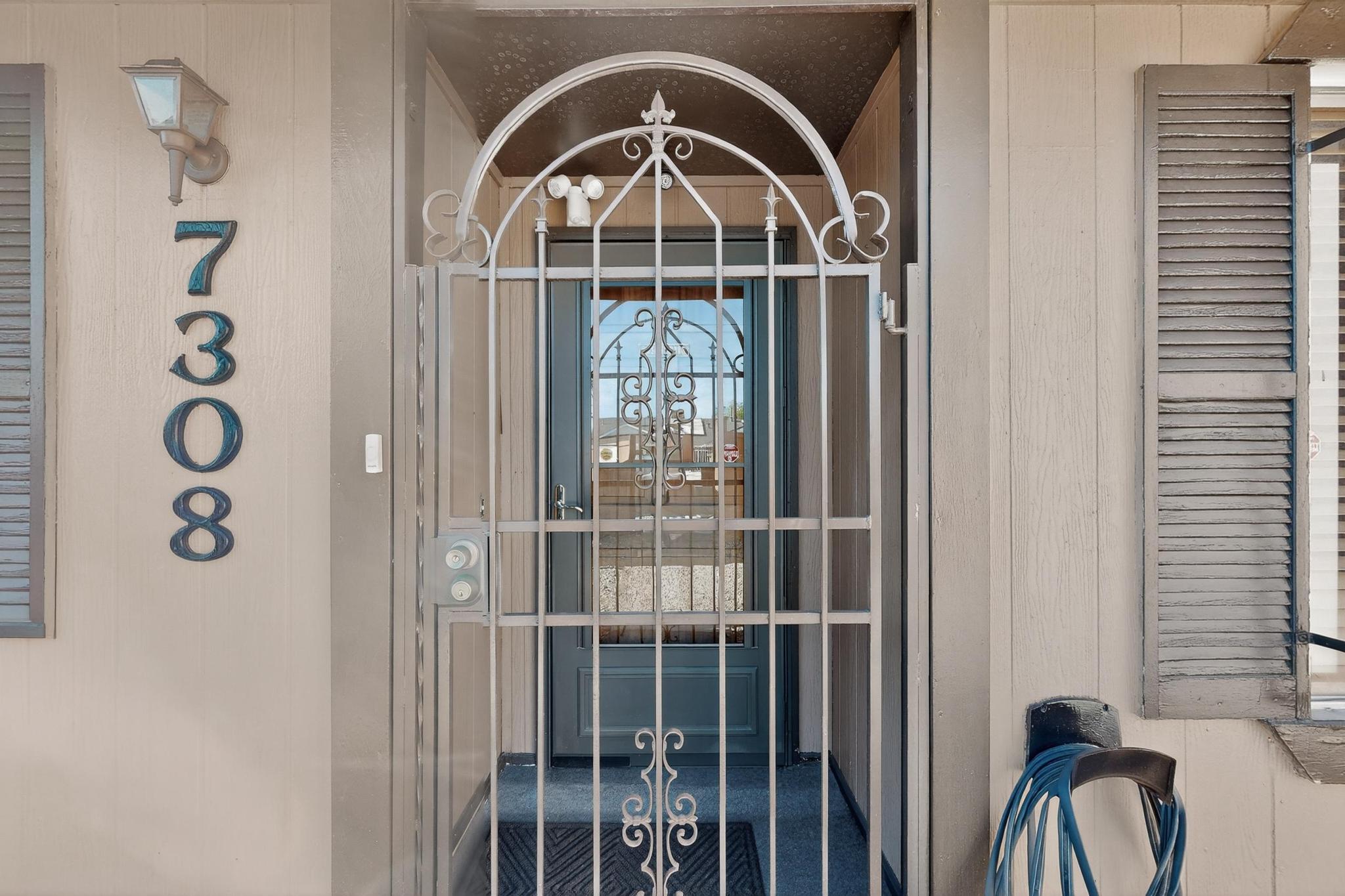 7308 Aladdin Court NW