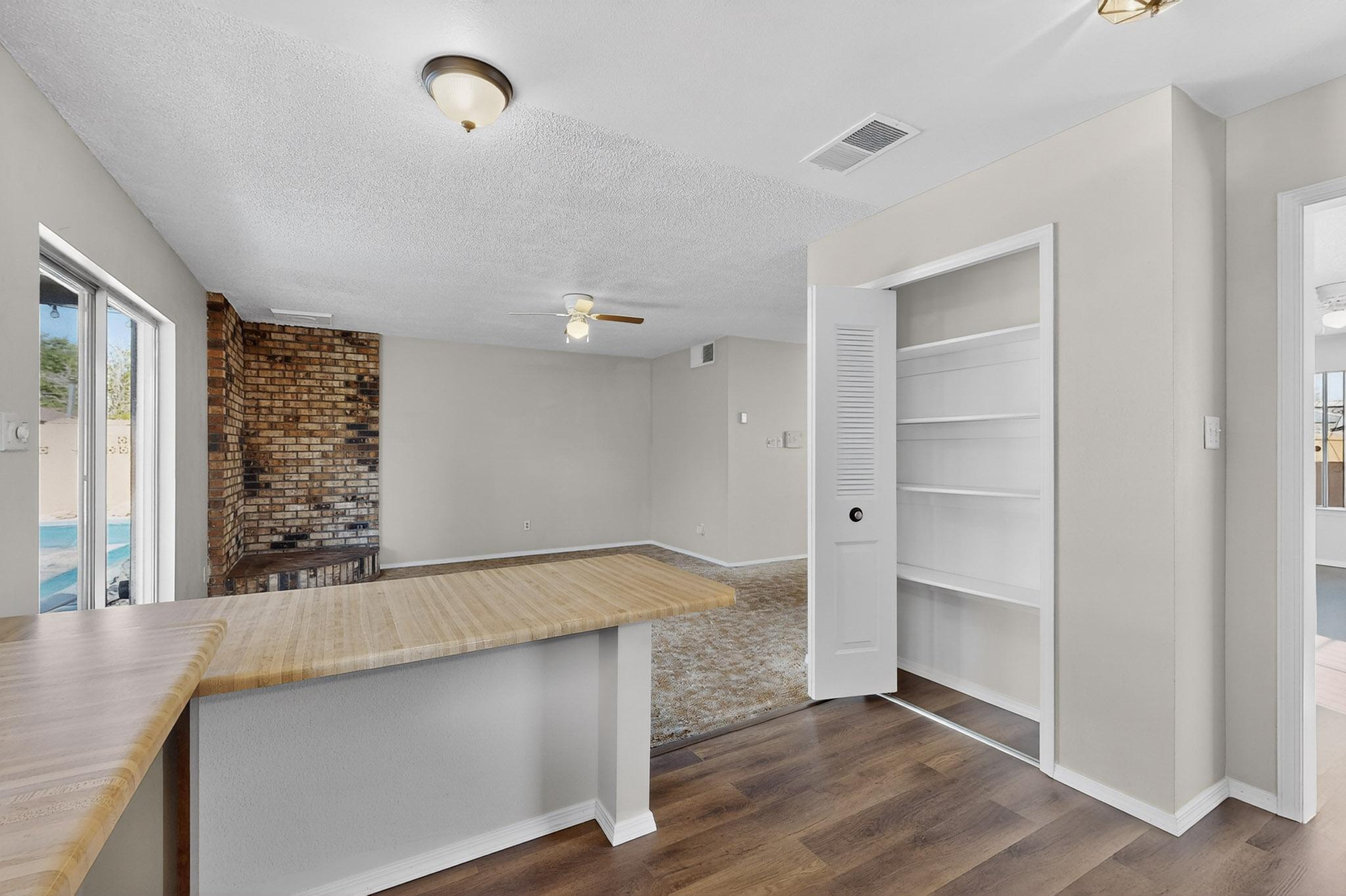 7308 Aladdin Court NW