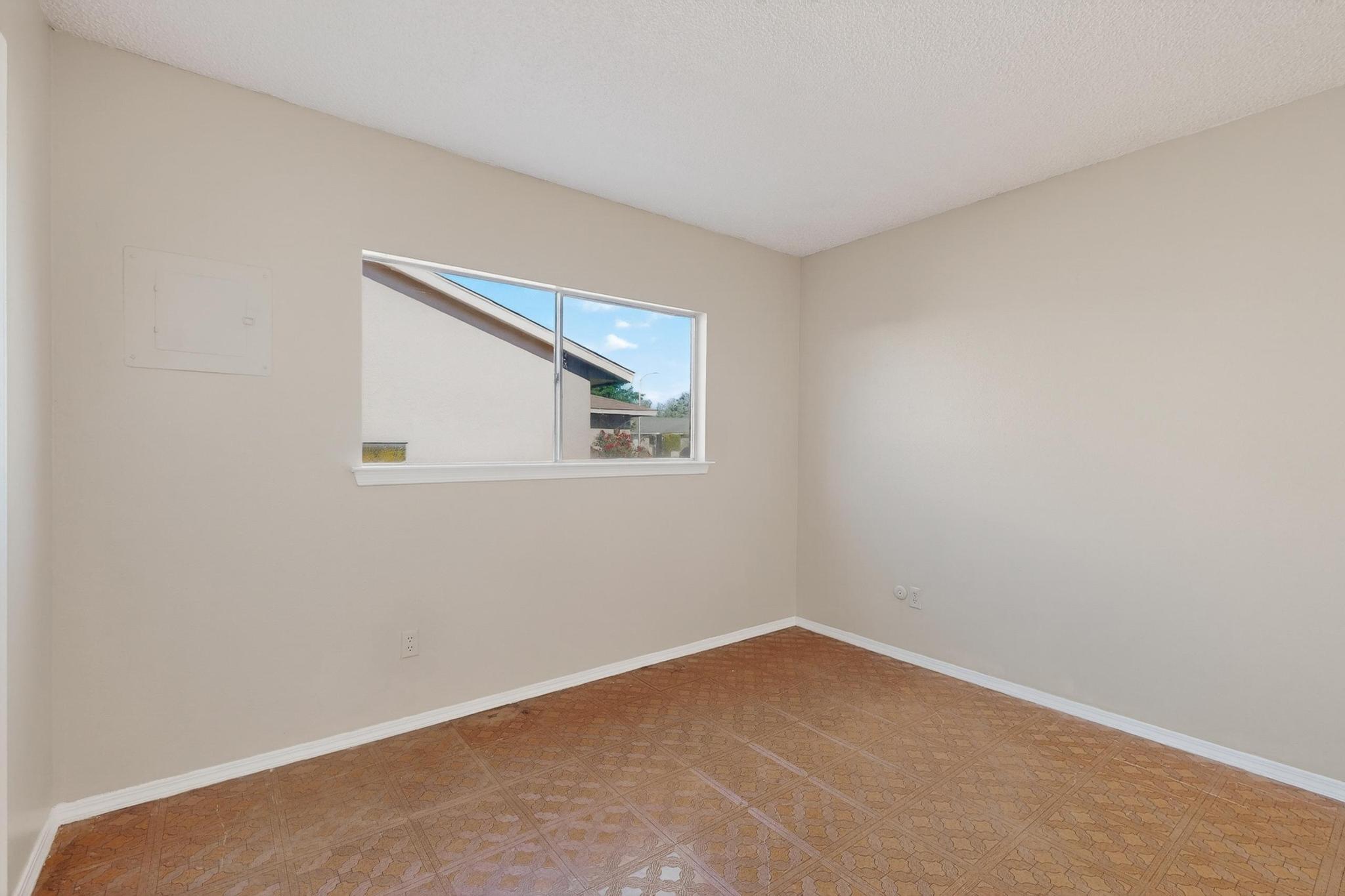 7308 Aladdin Court NW