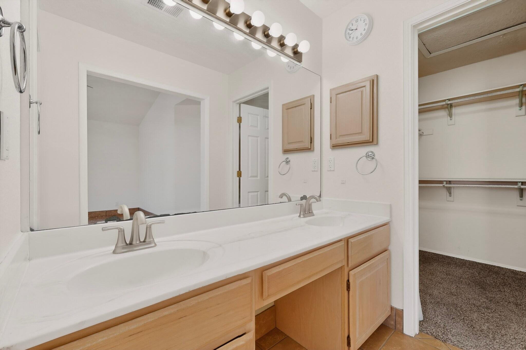 7501 Willow Wood Drive NW