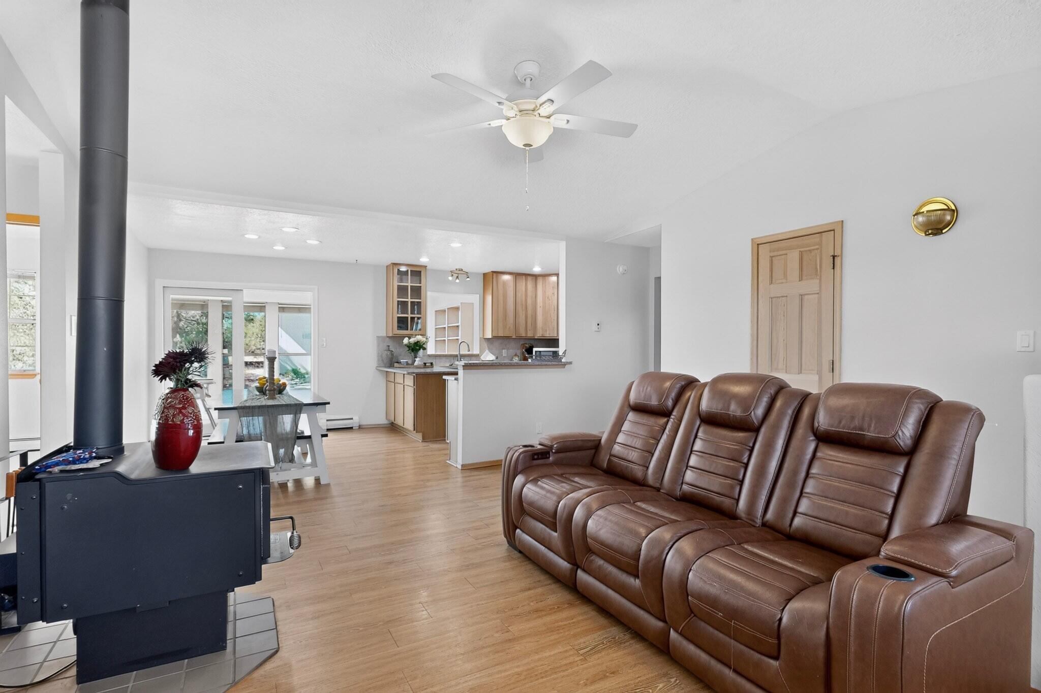 59 W Willard Road
