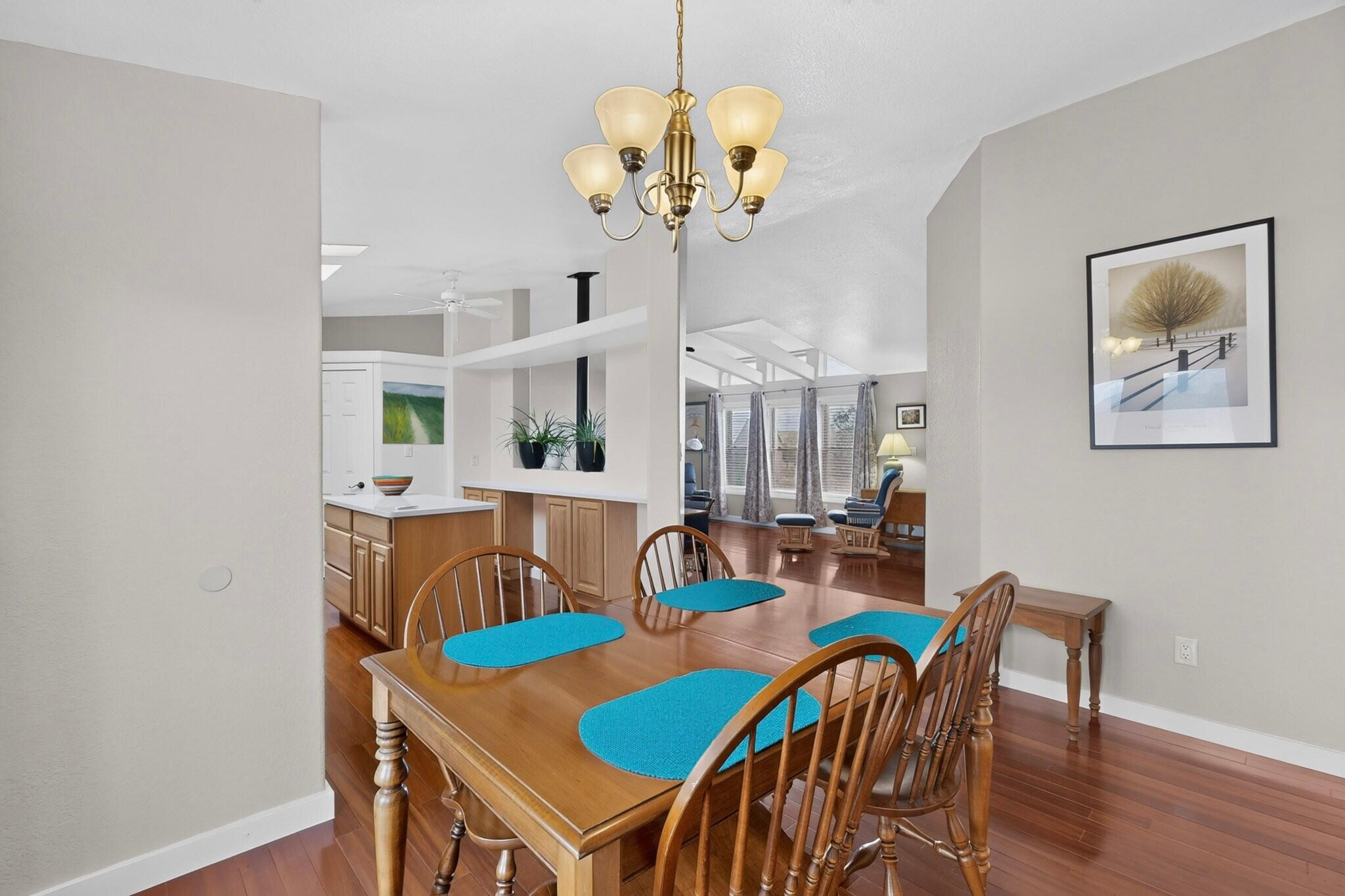 13 Crystal Gardens Lane