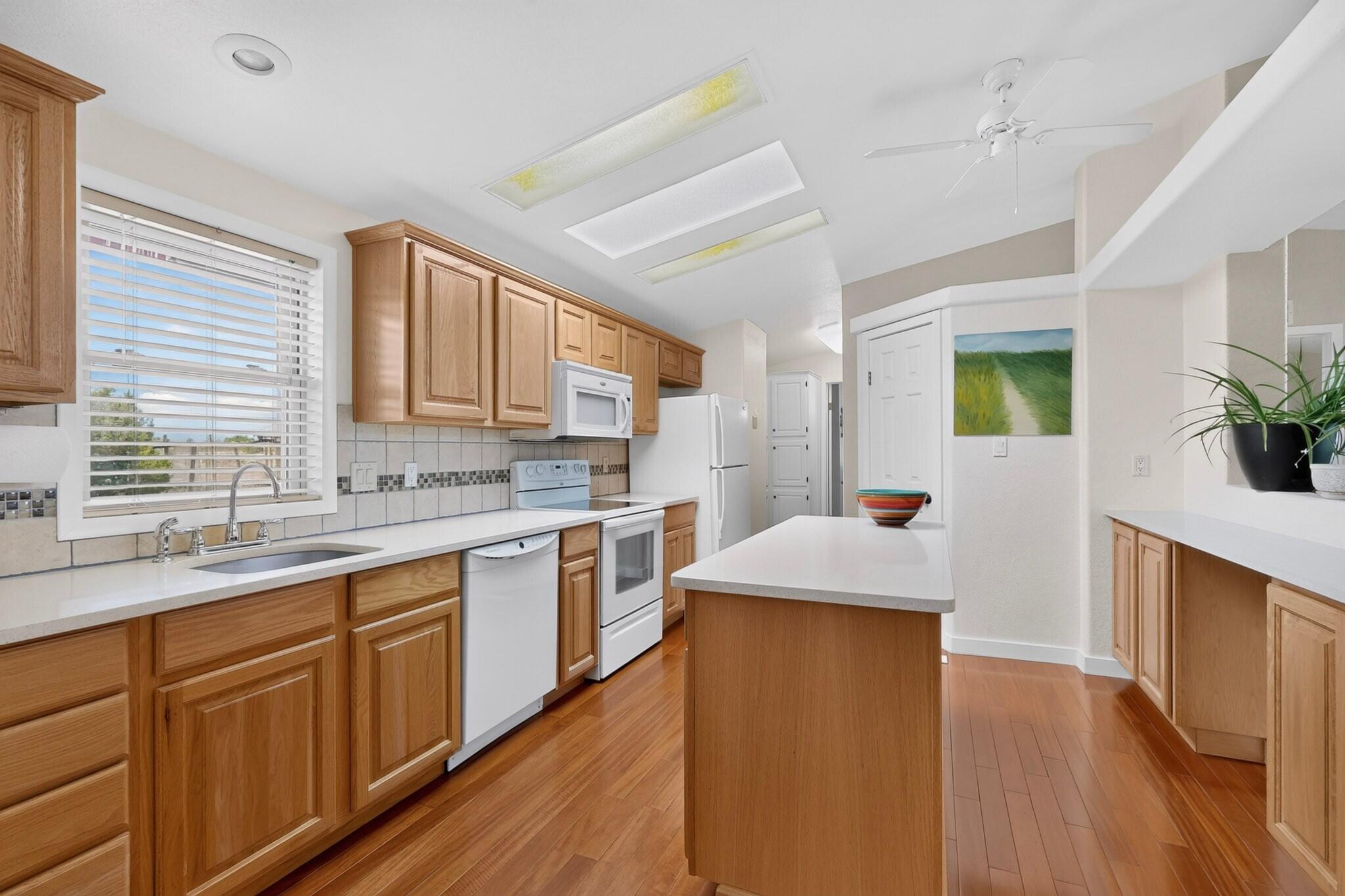 13 Crystal Gardens Lane
