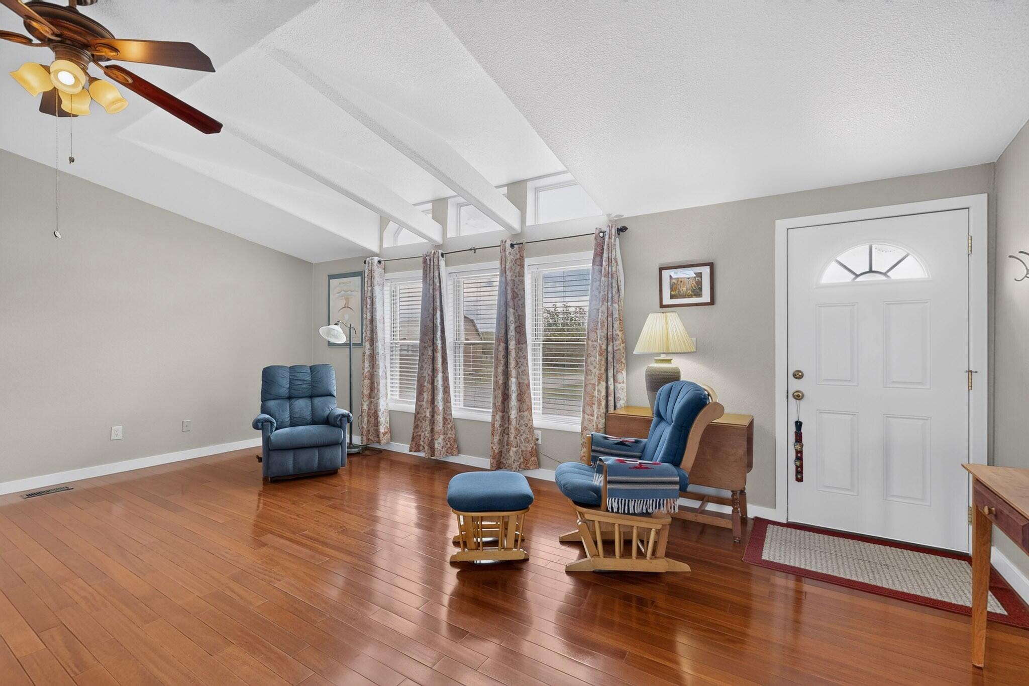 13 Crystal Gardens Lane