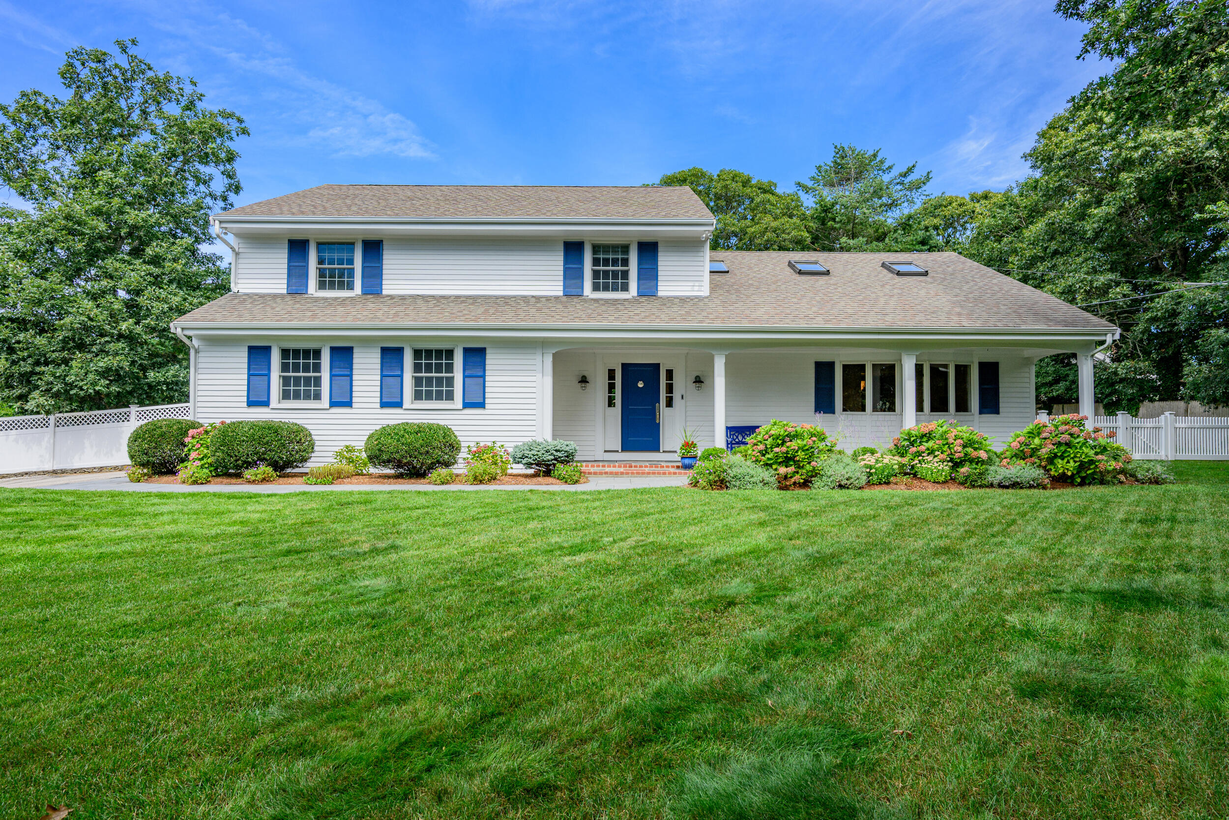 3 Russell Drive