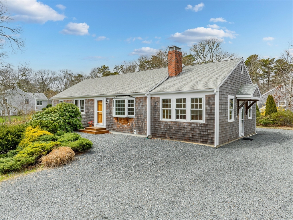 260 Tanglewood Dr