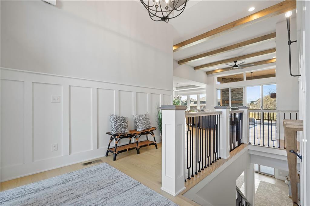 2520 NE Woodland Oaks Circle