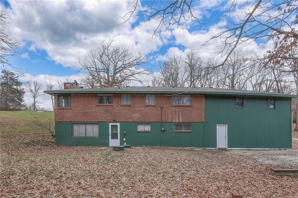4324 N Hostetter Road