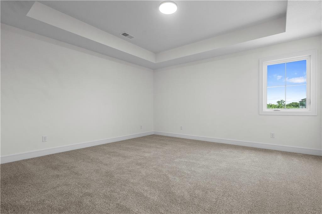 2508 NE Woodland Oak Circle