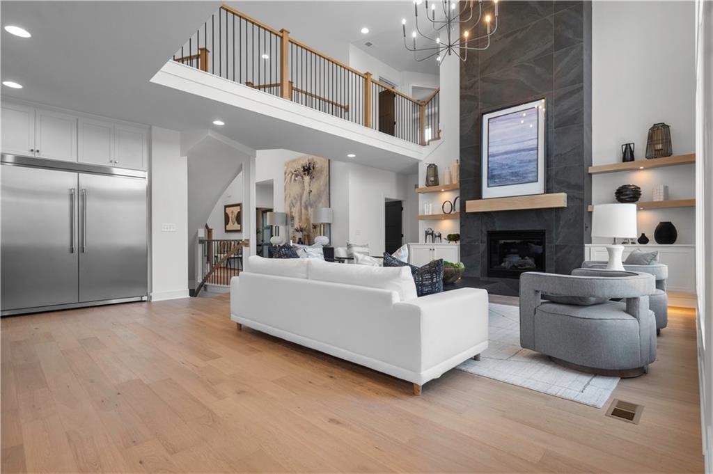 2508 NE Woodland Oak Circle