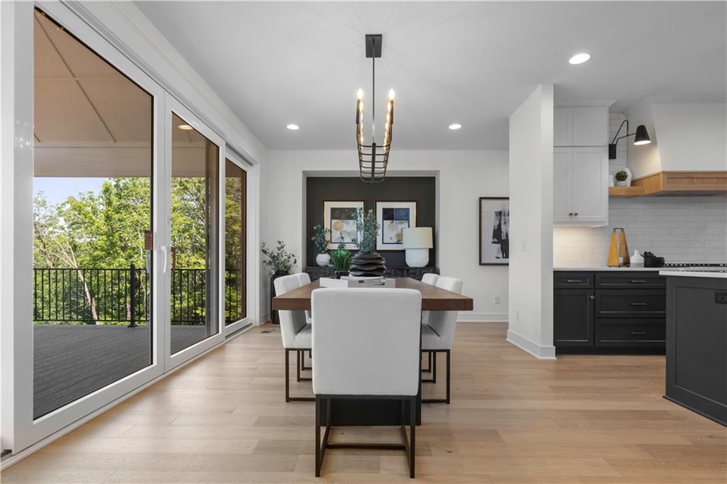 2508 NE Woodland Oak Circle