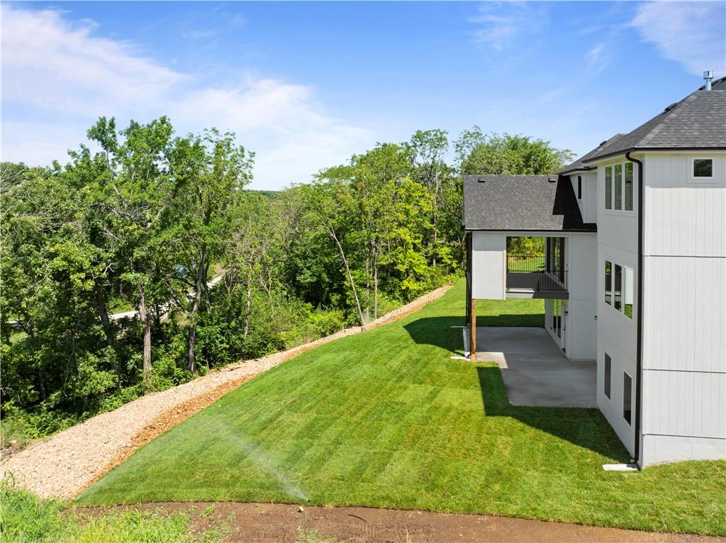 2508 NE Woodland Oak Circle