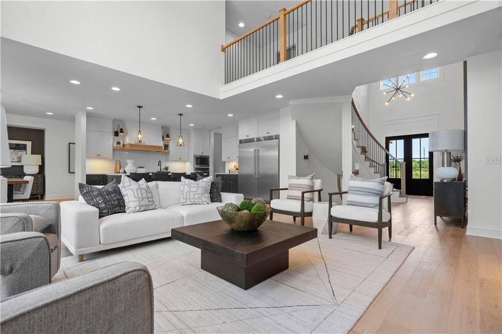 2508 NE Woodland Oak Circle