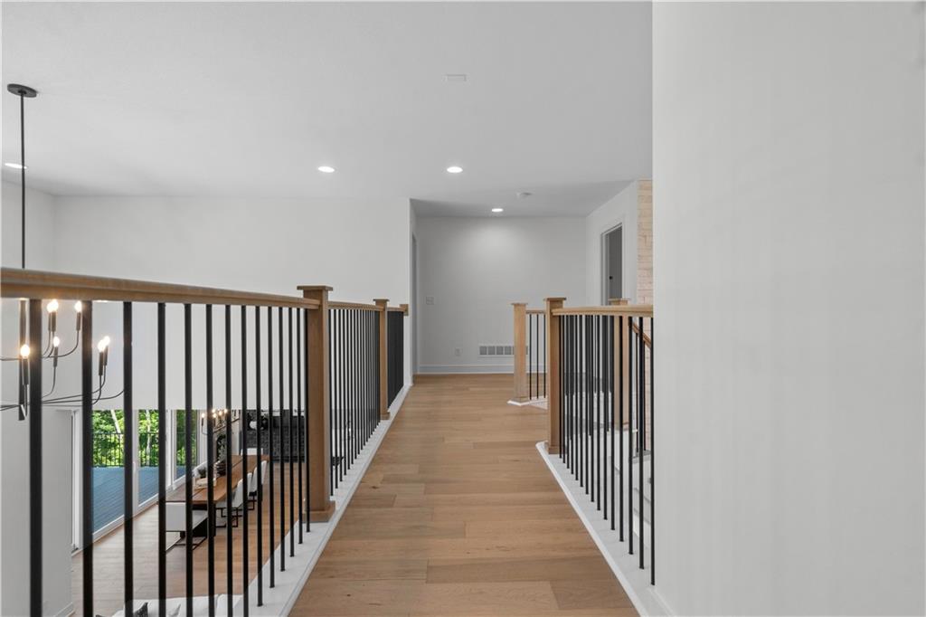 2508 NE Woodland Oak Circle