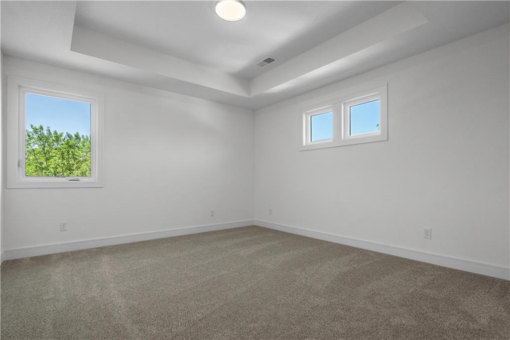 2508 NE Woodland Oak Circle